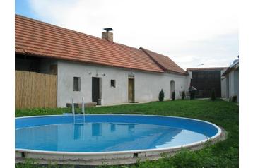 Češka Privát Ponědraž, Eksterijer